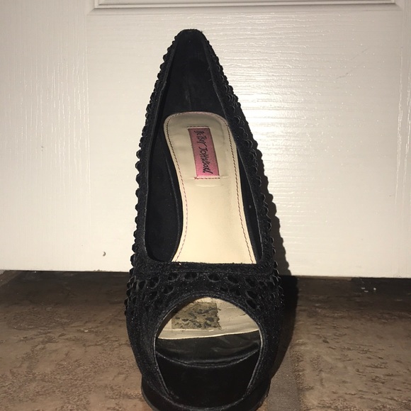 Betsy Johnson 9.5 Black Studded Heels - Picture 6 of 8